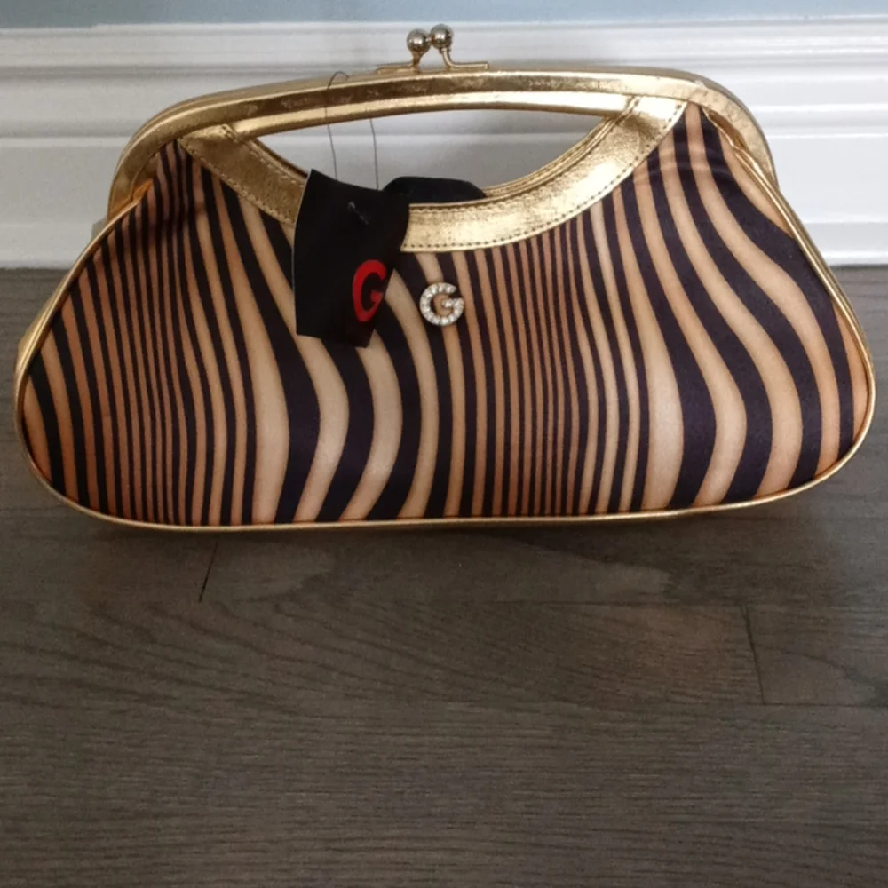 Guess gold and black purse vintage - Picture 5 of 8